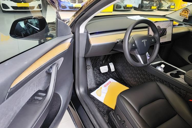 Used Tesla Model Y 2021 Performance High-Performance All-Wheel-Drive Version Driver Seat