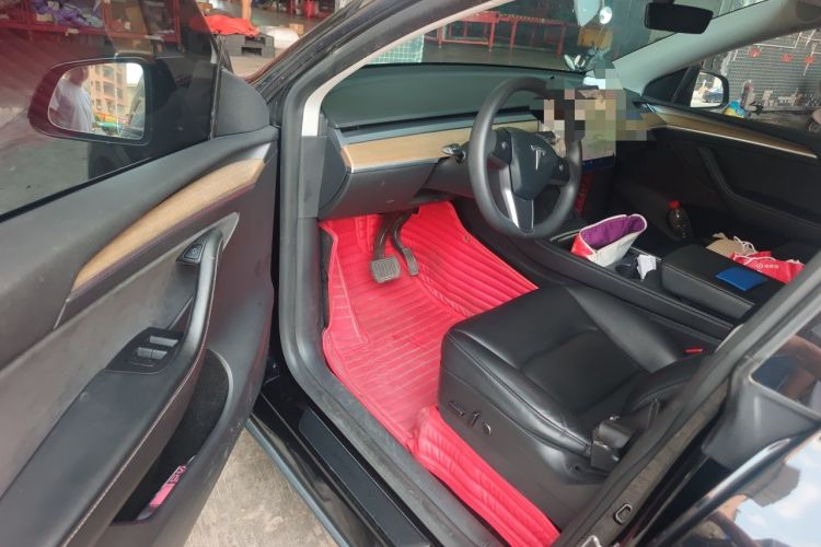 Used Tesla Model Y 2021 Long-Range All-Wheel-Drive Version 3D7 Driver Seat