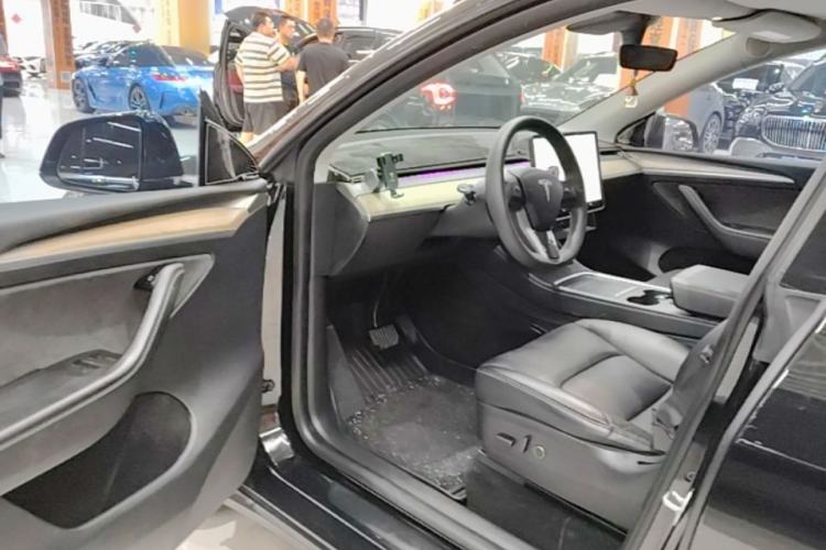 Used Tesla Model Y 2021 Standard Range Rear-Wheel Drive Version Driver Seat