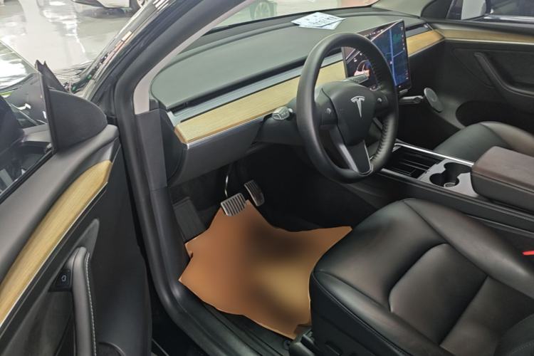 Used Tesla Model Y 2021 Standard Range Rear-Wheel Drive Version Driver Seat