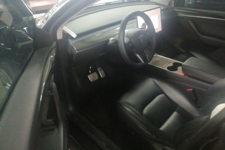 Used Tesla Model Y 2021 Standard Range Rear-Wheel Drive Version Driver Seat