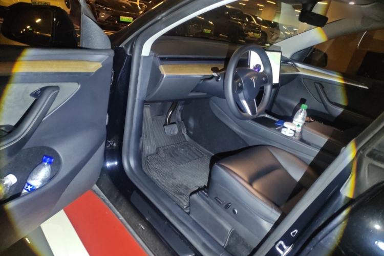 Used Tesla Model Y 2021 Standard Range Rear-Wheel Drive Version Driver Seat
