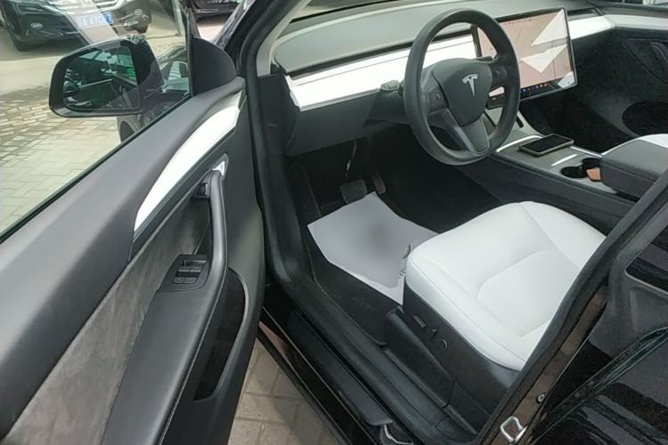 Used Tesla Model Y 2021 Standard Range Rear-Wheel Drive Version Driver Seat