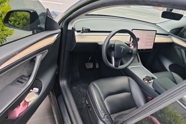 Used Tesla Model Y 2021 Standard Range Rear-Wheel Drive Version Driver Seat