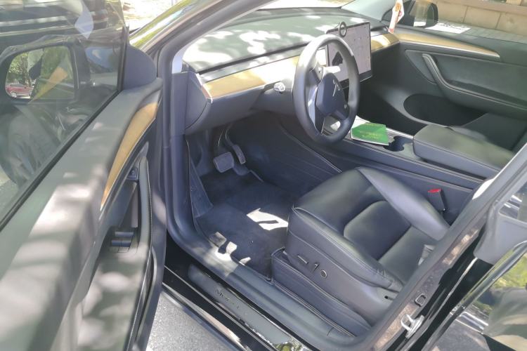 Used Tesla Model Y 2021 Standard Range Rear-Wheel Drive Version Driver Seat