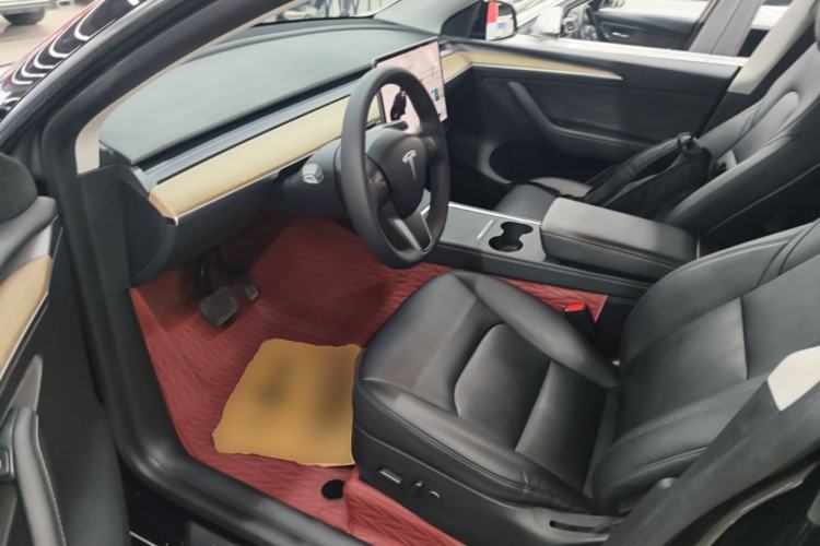 Used Tesla Model Y 2021 Standard Range Rear-Wheel Drive Version Driver Seat