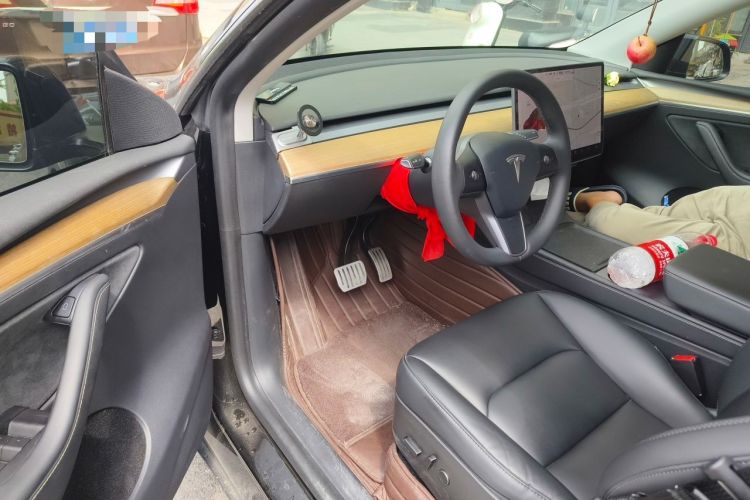Used Tesla Model Y 2021 Standard Range Rear-Wheel Drive Version Driver Seat