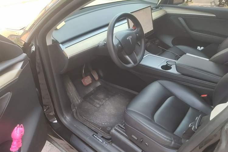 Used Tesla Model Y 2021 Standard Range Rear-Wheel Drive Version Driver Seat