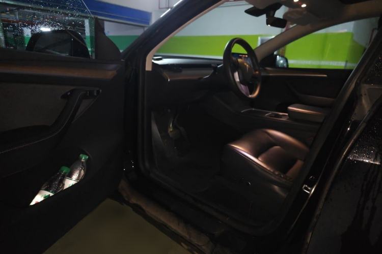Used Tesla Model Y 2021 Standard Range Rear-Wheel Drive Version Driver Seat