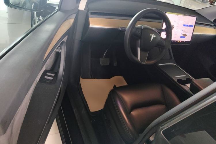 Used Tesla Model Y 2021 Standard Range Rear-Wheel Drive Version Driver Seat