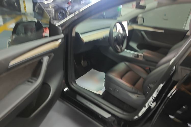 Used Tesla Model Y 2021 Standard Range Rear-Wheel Drive Version Driver Seat