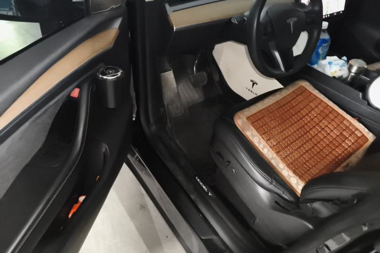 Used Tesla Model Y 2021 Standard Range Rear-Wheel Drive Version Driver Seat