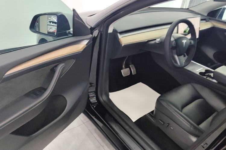 Used Tesla Model Y 2021 Performance High-Performance All-Wheel-Drive Version Driver Seat