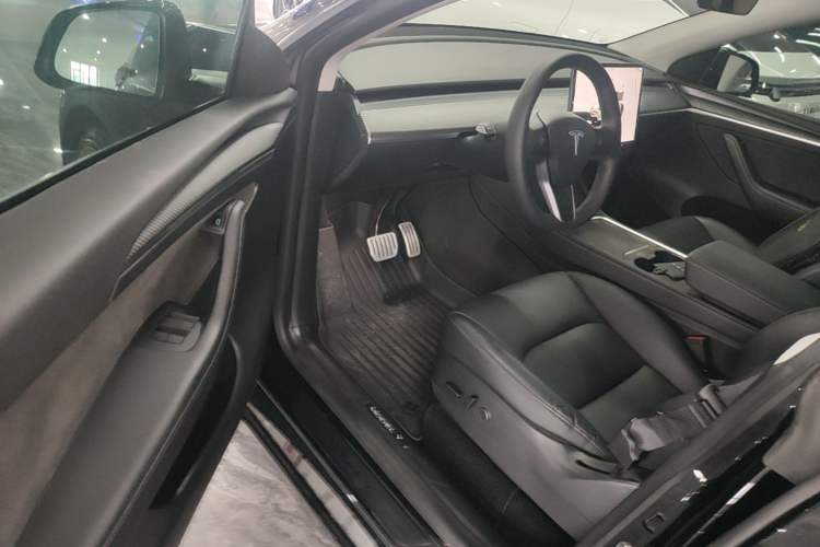 Used Tesla Model Y 2021 Performance High-Performance All-Wheel-Drive Version Driver Seat