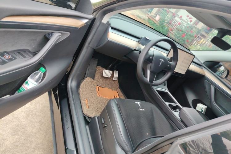 Used Tesla Model Y 2021 Performance High-Performance All-Wheel-Drive Version Driver Seat