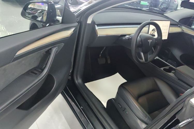 Used Tesla Model Y 2021 Standard Range Rear-Wheel Drive Version Driver Seat