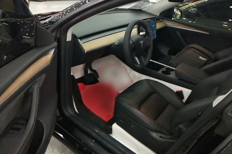 Used Tesla Model Y 2021 Long-Range All-Wheel-Drive Version Driver Seat