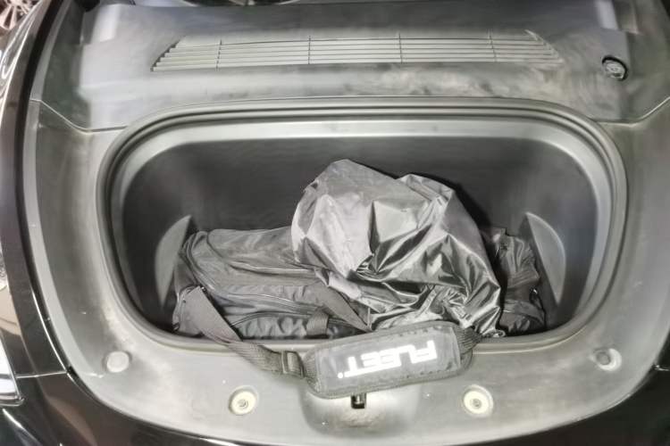 Used Tesla Model Y 2021 Standard Range Rear-Wheel Drive Version Engine Bay