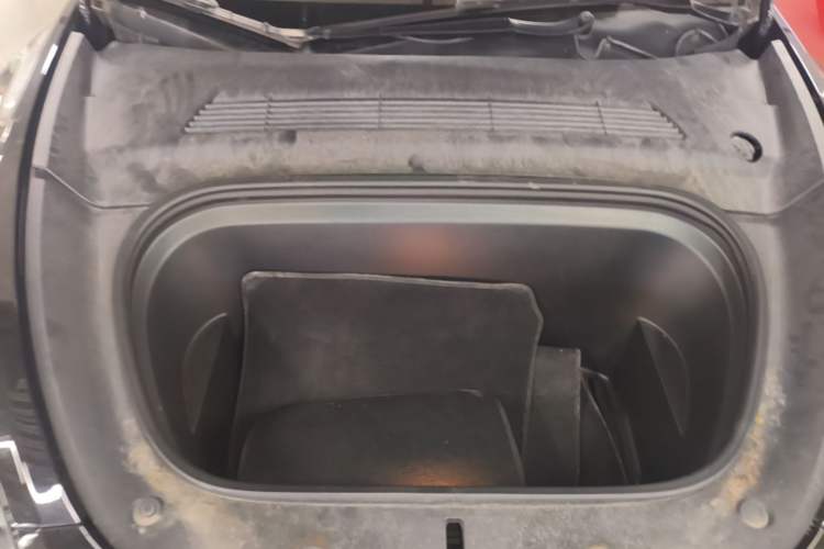 Used Tesla Model Y 2021 Standard Range Rear-Wheel Drive Version Engine Bay