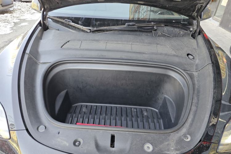 Used Tesla Model Y 2021 Long-Range All-Wheel-Drive Version Engine Bay