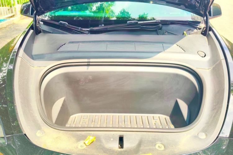 Used Tesla Model Y 2021 Standard Range Rear-Wheel Drive Version Engine Bay