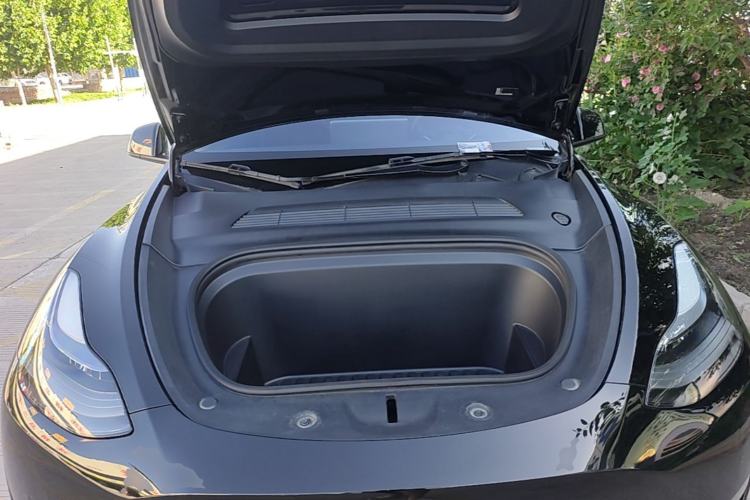 Used Tesla Model Y 2021 Standard Range Rear-Wheel Drive Version Engine Bay