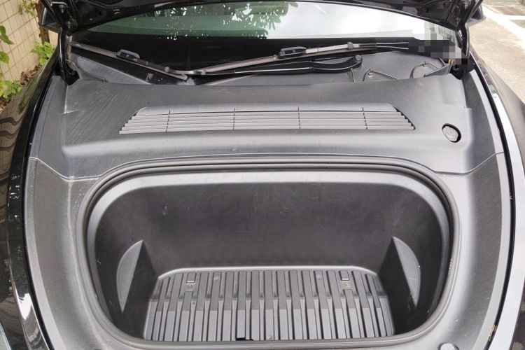 Used Tesla Model Y 2021 Standard Range Rear-Wheel Drive Version Engine Bay