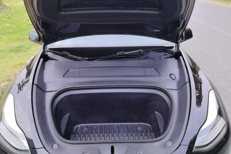 Used Tesla Model Y 2021 Long-Range All-Wheel-Drive Version Engine Bay