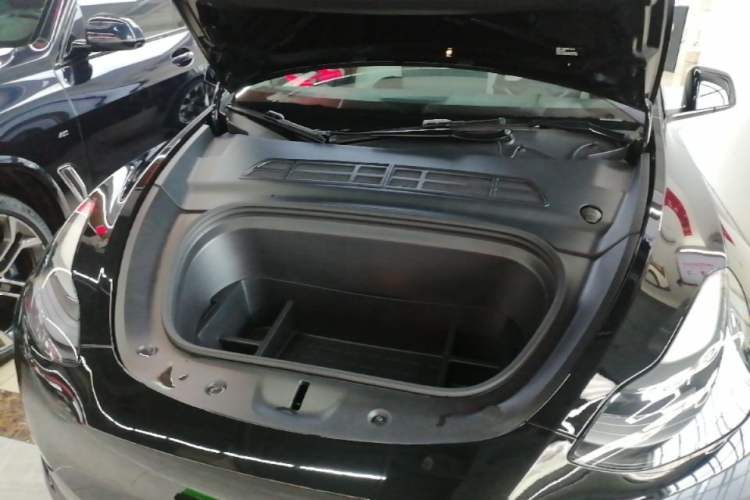 Used Tesla Model Y 2021 Long-Range All-Wheel-Drive Version 3D7 Engine Bay