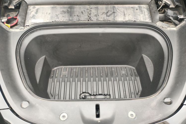 Used Tesla Model Y 2021 Standard Range Rear-Wheel Drive Version Engine Bay