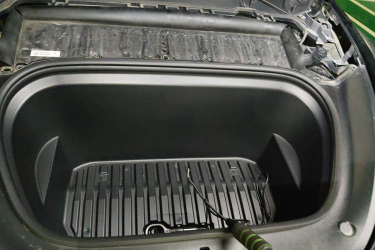 Used Tesla Model Y 2021 Standard Range Rear-Wheel Drive Version Engine Bay