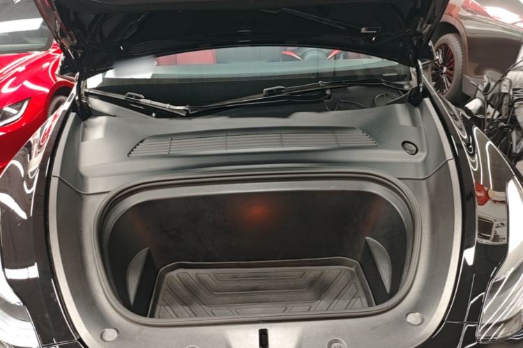 Used Tesla Model Y 2021 Standard Range Rear-Wheel Drive Version Engine Bay
