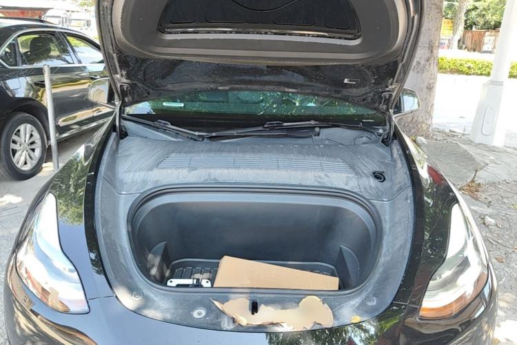 Used Tesla Model Y 2021 Standard Range Rear-Wheel Drive Version Engine Bay