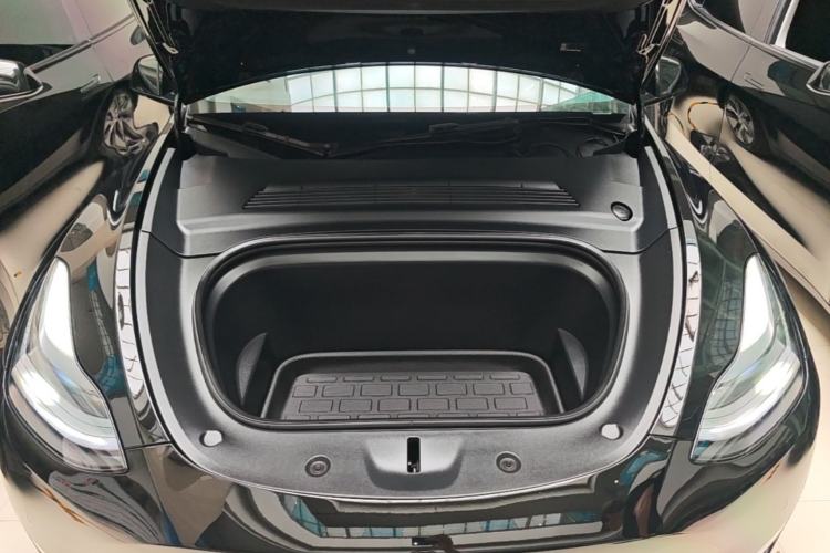 Used Tesla Model Y 2021 Standard Range Rear-Wheel Drive Version Engine Bay