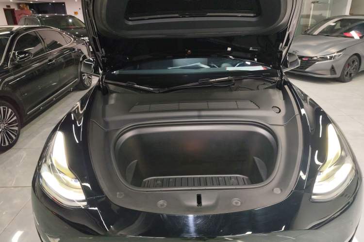 Used Tesla Model Y 2021 Standard Range Rear-Wheel Drive Version Engine Bay