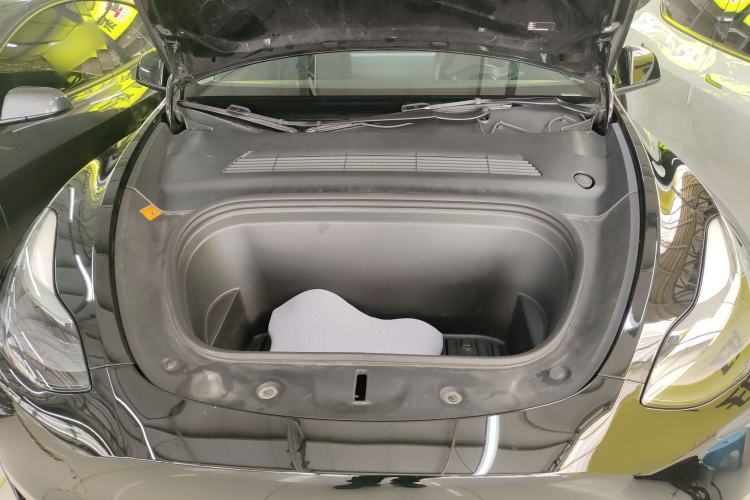 Used Tesla Model Y 2021 Standard Range Rear-Wheel Drive Version Engine Bay