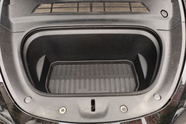 Used Tesla Model Y 2021 Standard Range Rear-Wheel Drive Version Engine Bay