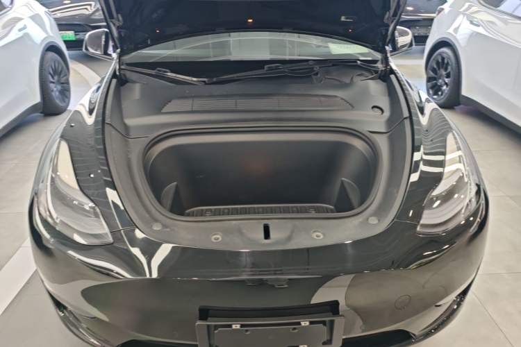 Used Tesla Model Y 2021 Standard Range Rear-Wheel Drive Version Engine Bay