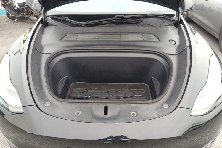 Used Tesla Model Y 2021 Standard Range Rear-Wheel Drive Version Engine Bay