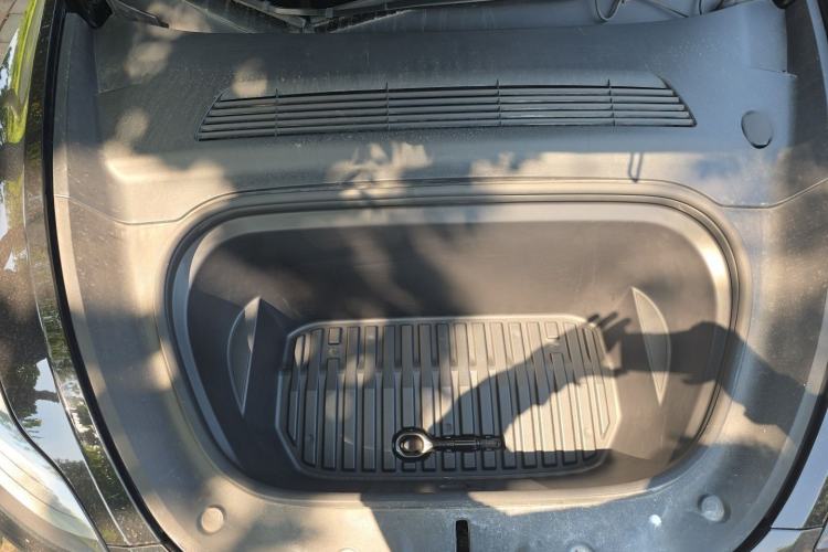 Used Tesla Model Y 2021 Long-Range All-Wheel-Drive Version Engine Bay