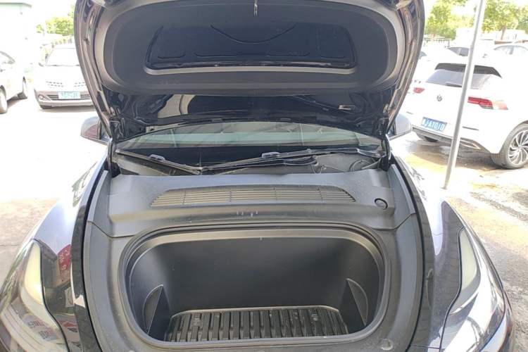 Used Tesla Model Y 2021 Standard Range Rear-Wheel Drive Version Engine Bay