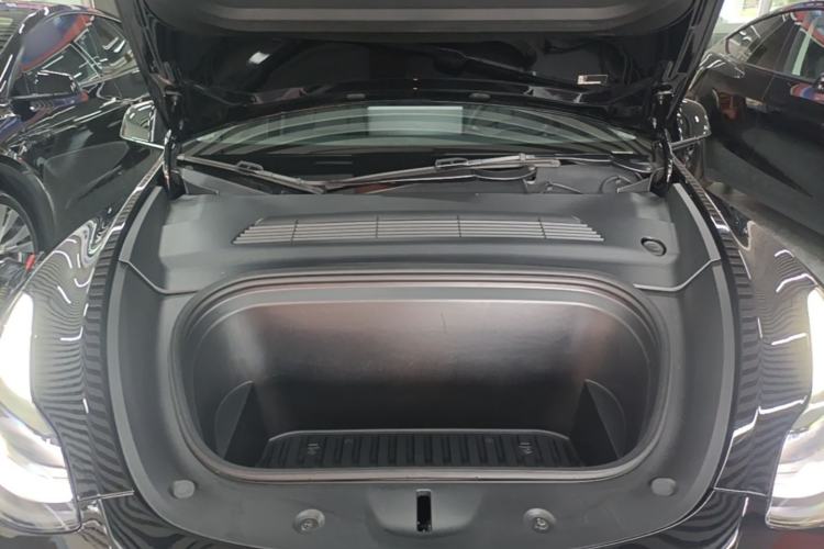 Used Tesla Model Y 2021 Standard Range Rear-Wheel Drive Version Engine Bay