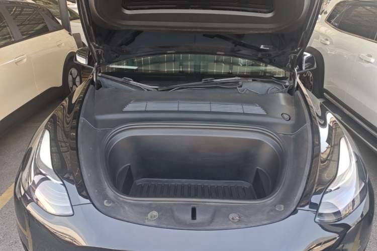 Used Tesla Model Y 2021 Standard Range Rear-Wheel Drive Version Engine Bay