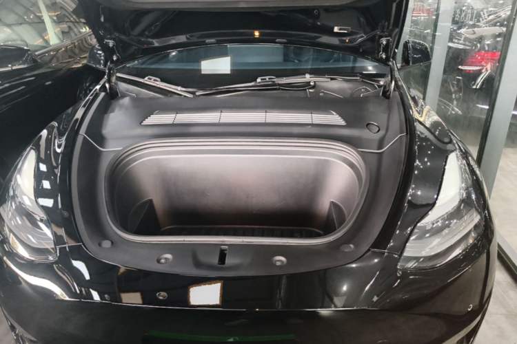 Used Tesla Model Y 2021 Standard Range Rear-Wheel Drive Version Engine Bay