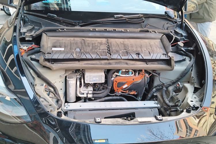 Used Tesla Model Y 2021 Standard Range Rear-Wheel Drive Version Engine Bay