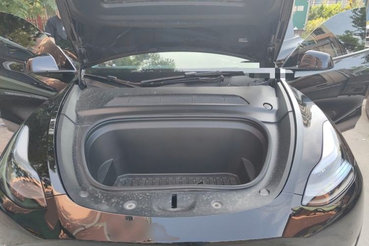 Used Tesla Model Y 2021 Performance High-Performance All-Wheel-Drive Version Engine Bay