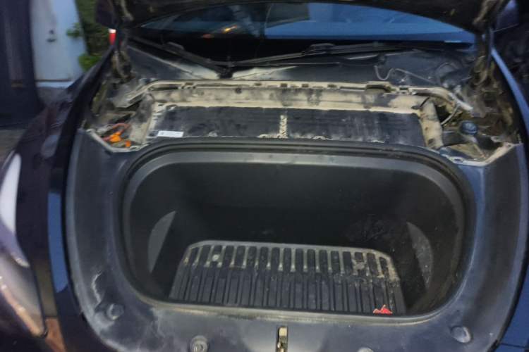 Used Tesla Model Y 2021 Standard Range Rear-Wheel Drive Version Engine Bay