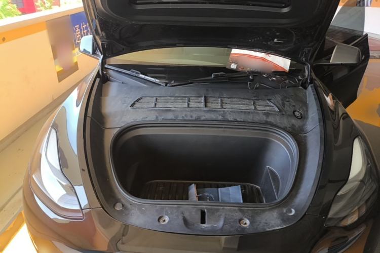 Used Tesla Model Y 2021 Standard Range Rear-Wheel Drive Version Engine Bay