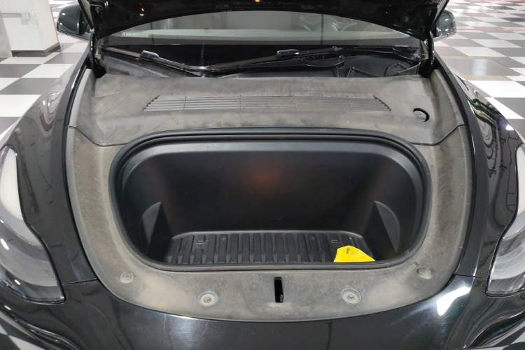 Used Tesla Model Y 2021 Standard Range Rear-Wheel Drive Version Engine Bay