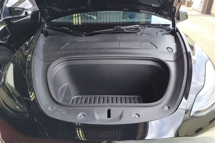 Used Tesla Model Y 2021 Standard Range Rear-Wheel Drive Version Engine Bay